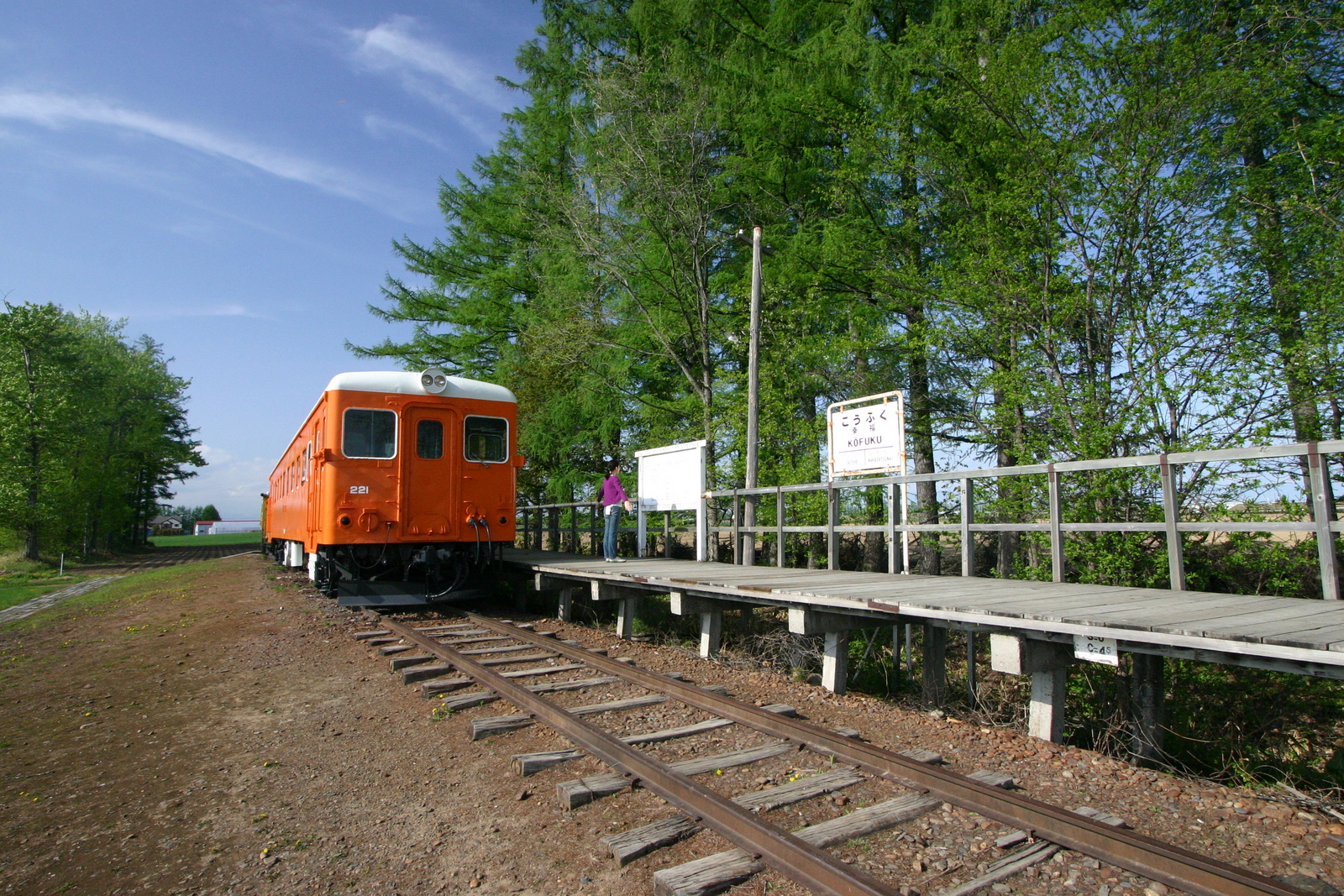 Retired diesel railcars preserved at Kofuku Station